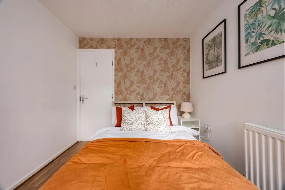 Semesterbostad Spacious 5Br Retreat - Easy Access To City Centre Nottingham Storbritannien